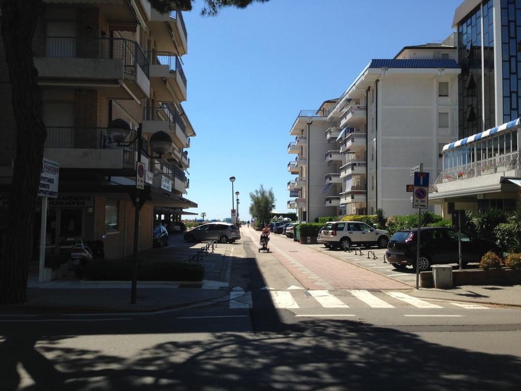 Residence Gallo - Walterigato Apartments Per Solo Famiglie Lido di Jesolo Zewnętrze zdjęcie